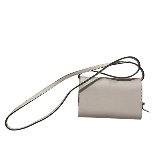 Vera Wang Tie-Dye Crossbody Wallet Purse Magnetic Closure Adjustable Strap NWT - Picture 3 of 8